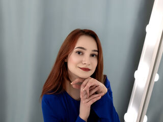TrissMacklin's MILF live cam models Profile Image